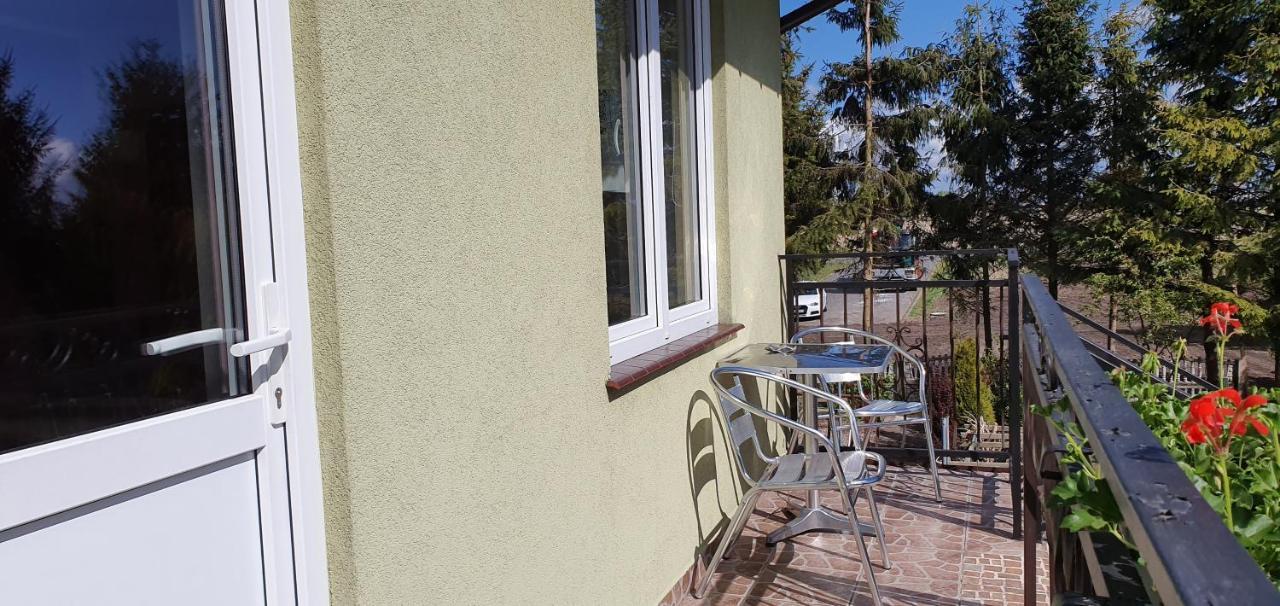 Apartamenty I Pokoje Goscinne Zosia 달로브코 외부 사진